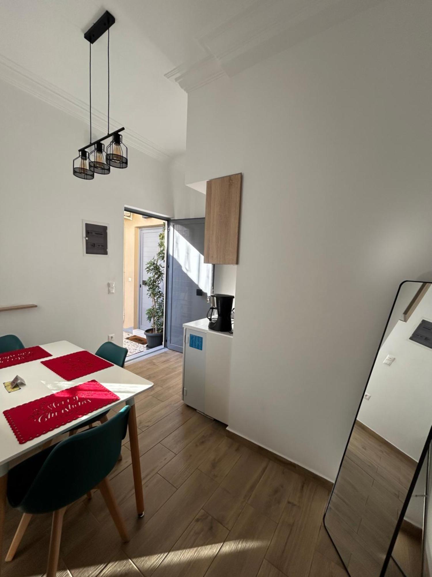Technopolis Luxury Apartments Atina Dış mekan fotoğraf
